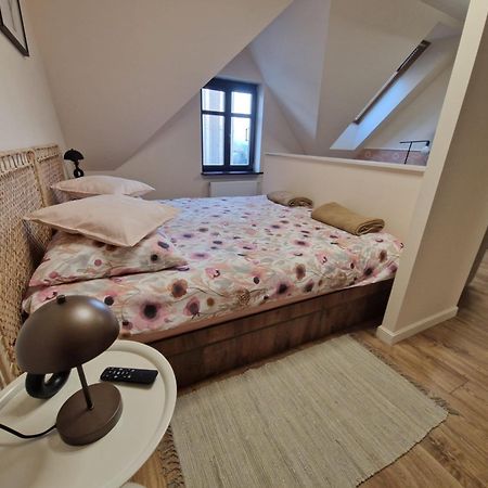 Studio Annabel Jelenia Góra Extérieur photo